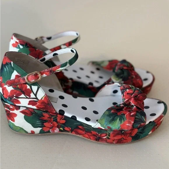 Dolce & Gabbana Red Floral Polka Dot Sandals